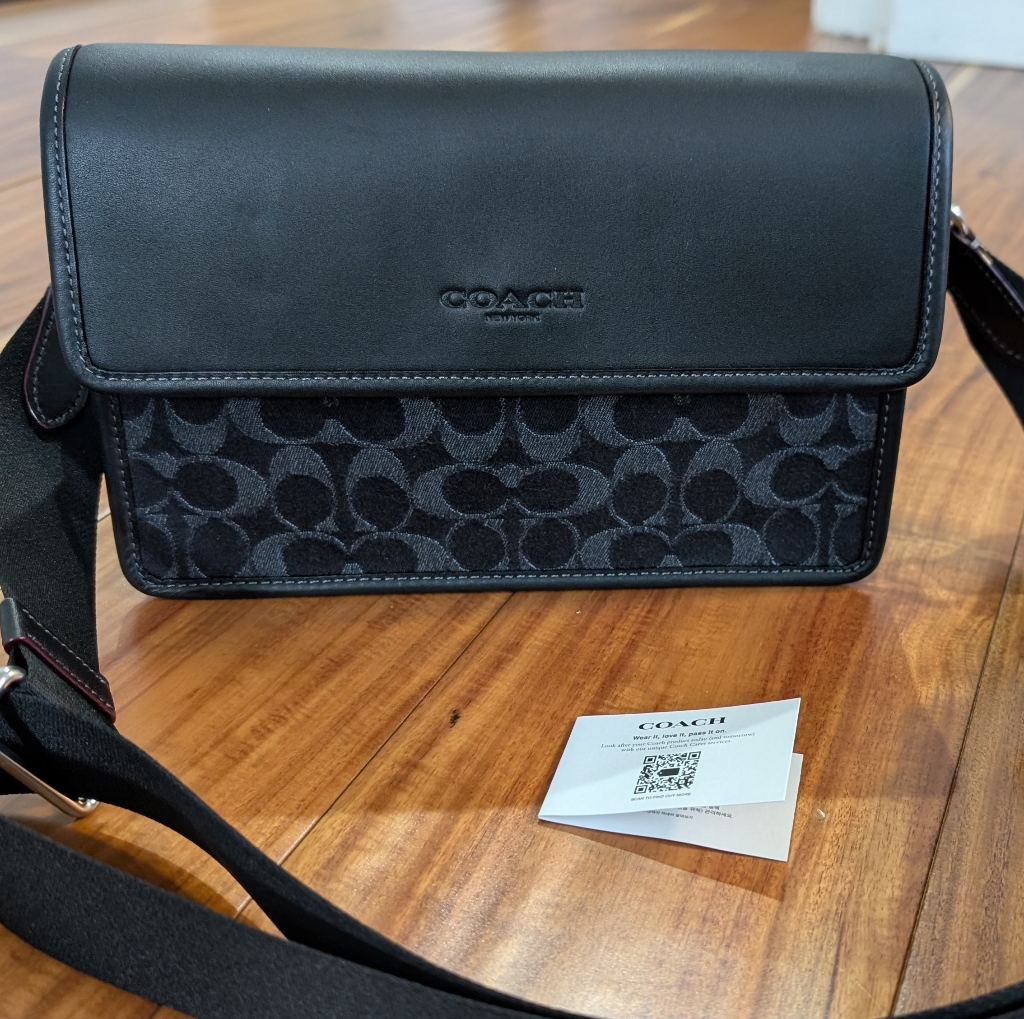 Coach Turner Smooth Calf Leather & Signature Black Denim Bag New In Gift Box